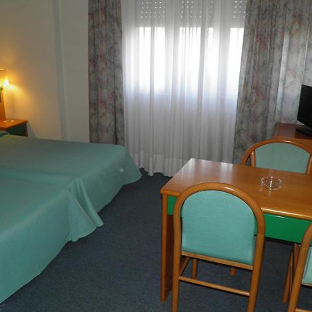 בורגומאנרו Hotel Ramoverde מראה חיצוני תמונה