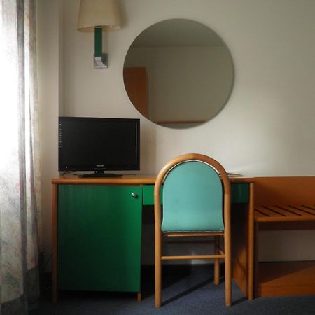 בורגומאנרו Hotel Ramoverde מראה חיצוני תמונה